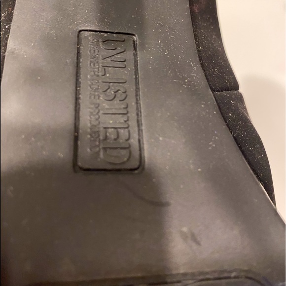 Unlisted By Kenneth Cole Heels - Picture 8 of 8